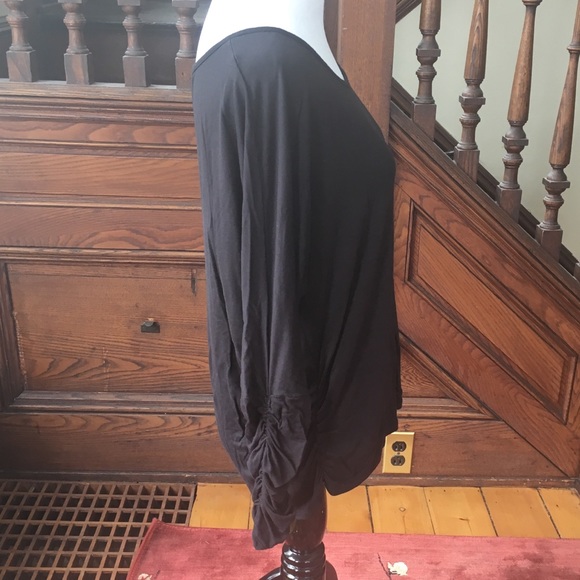 🎉Black Puckered Sleeves Top - Picture 2 of 6